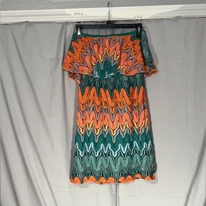 Straplesss summer dress